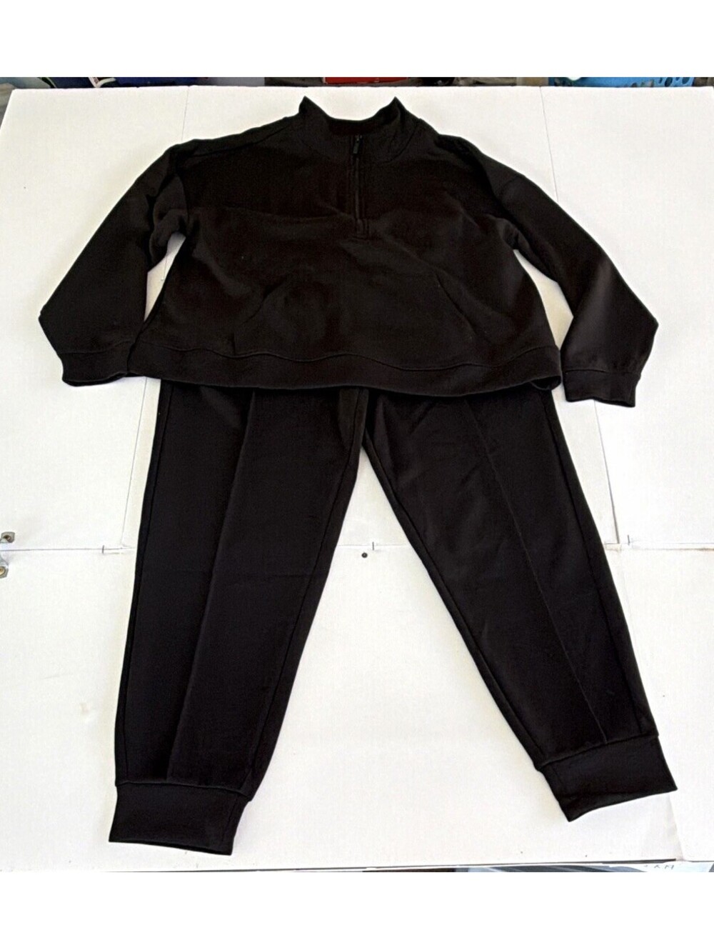 Women's Black 2-Piece Sweatsuit Set 1/4 Zip Mock Neck Sweatshirt + Joggers SM